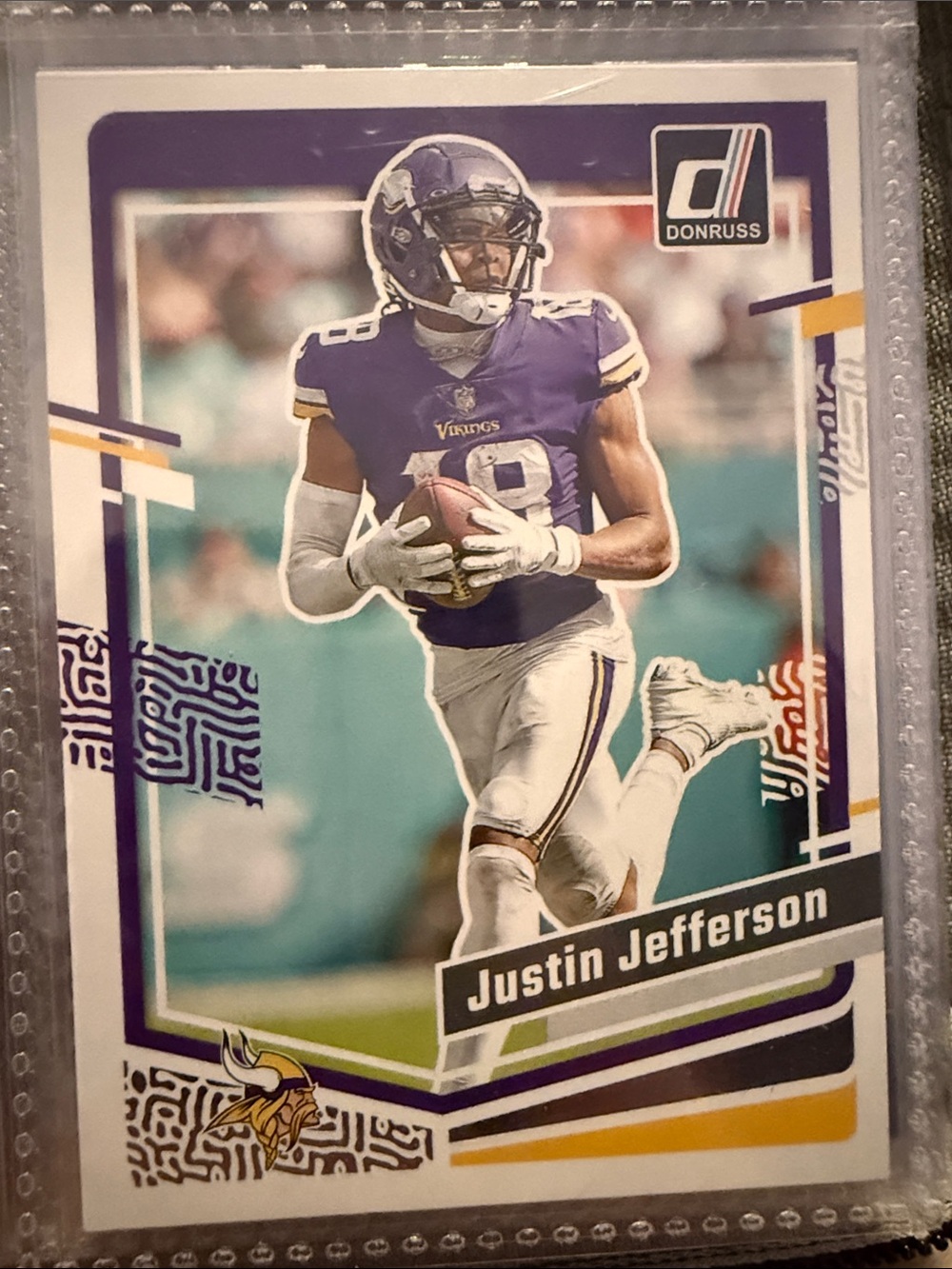 Russ Donruss Justin Jefferson Trading Card - Purple/White